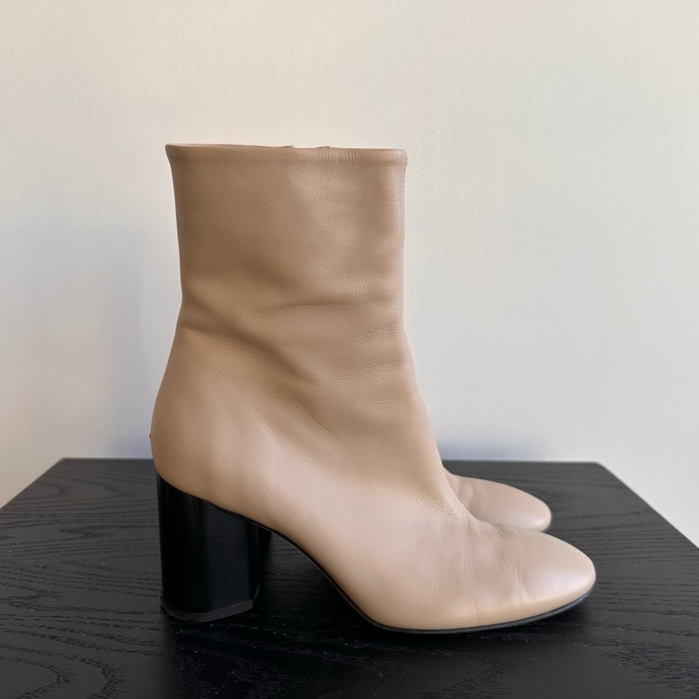 Aeyde Beige Leather Ankle Boots